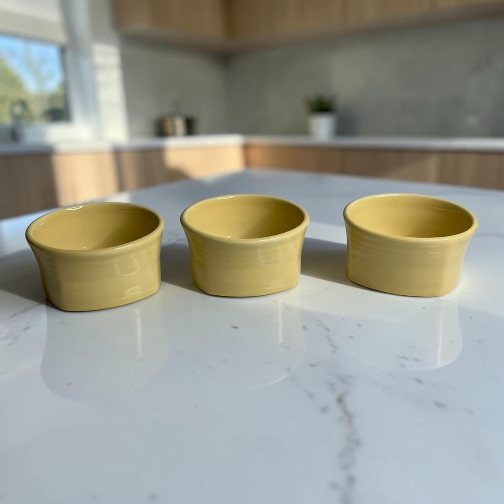 Fiestaware Ivory Yellow Square Round Ramekin Soup Cereal Bowl Set Of 3 USA HLC